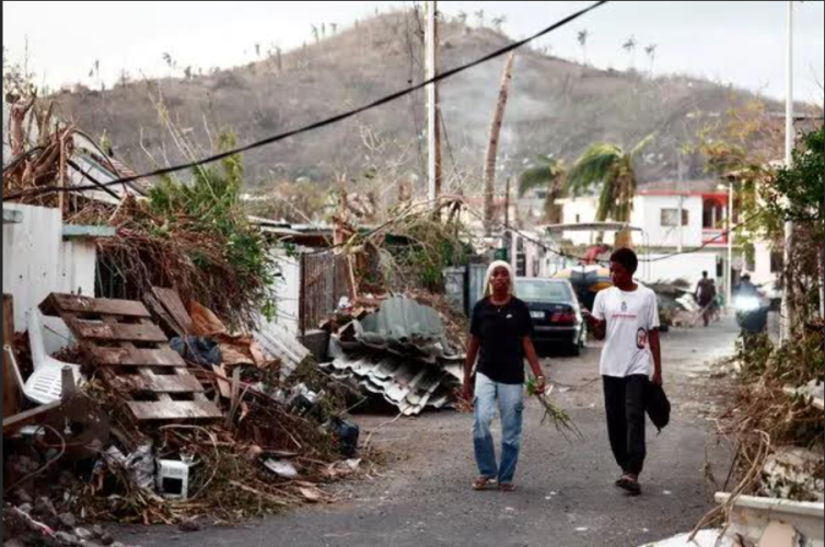 Cyclone Chido devastates Mayotte: a humanitarian crisis unfolds